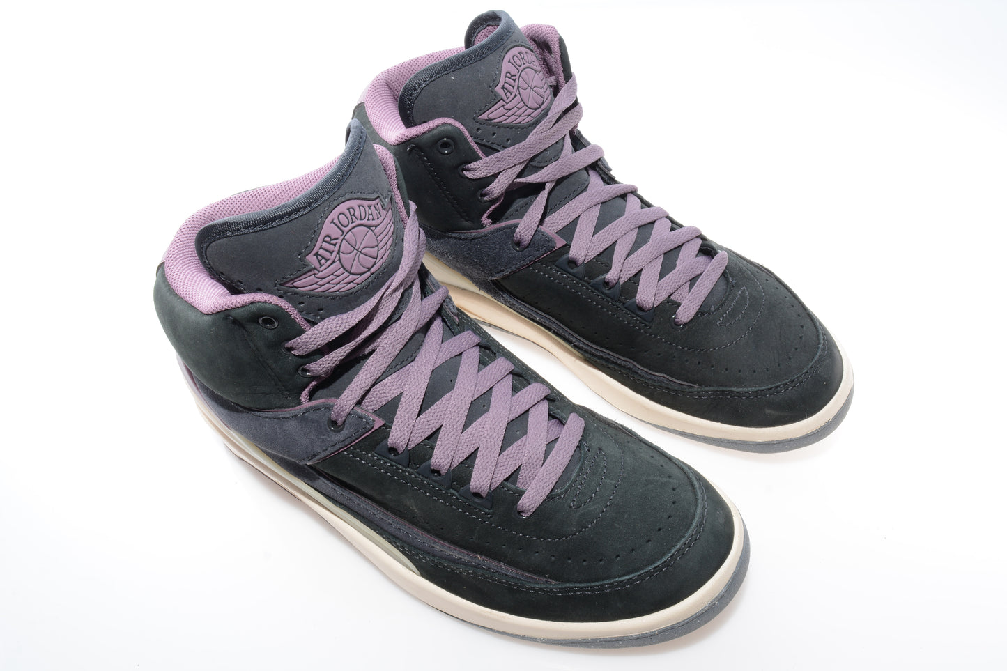 Cobra Kai (TV) – Nike Air Jordan 2 Retro (Off Noir/Black/Mauve) Sneakers Size 9