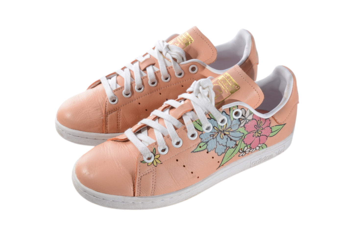 Cobra Kai (TV) – Adidas Stan Smith Ambient Blush Floral Sneaker Size 7