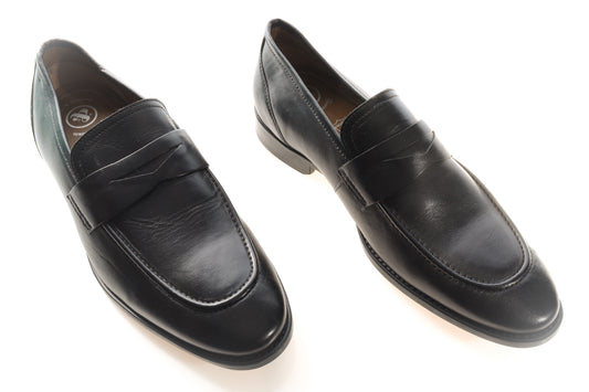 Cobra Kai (TV) – Thomas & Vine Bishop Apron Toe Penny Loafer Size 9.5