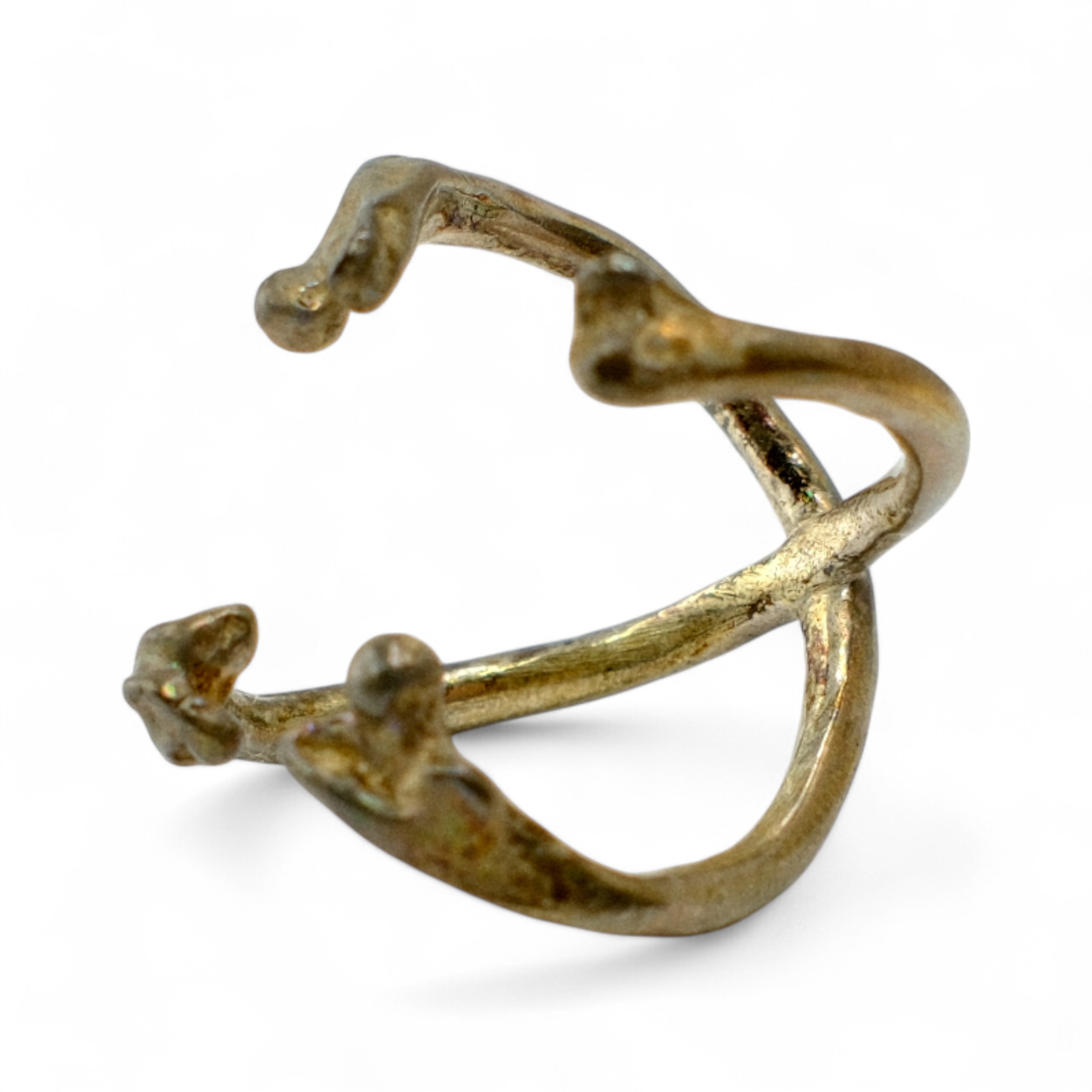 Silver Crossbones Ring – The Girl with the Dragon Tattoo (2011)