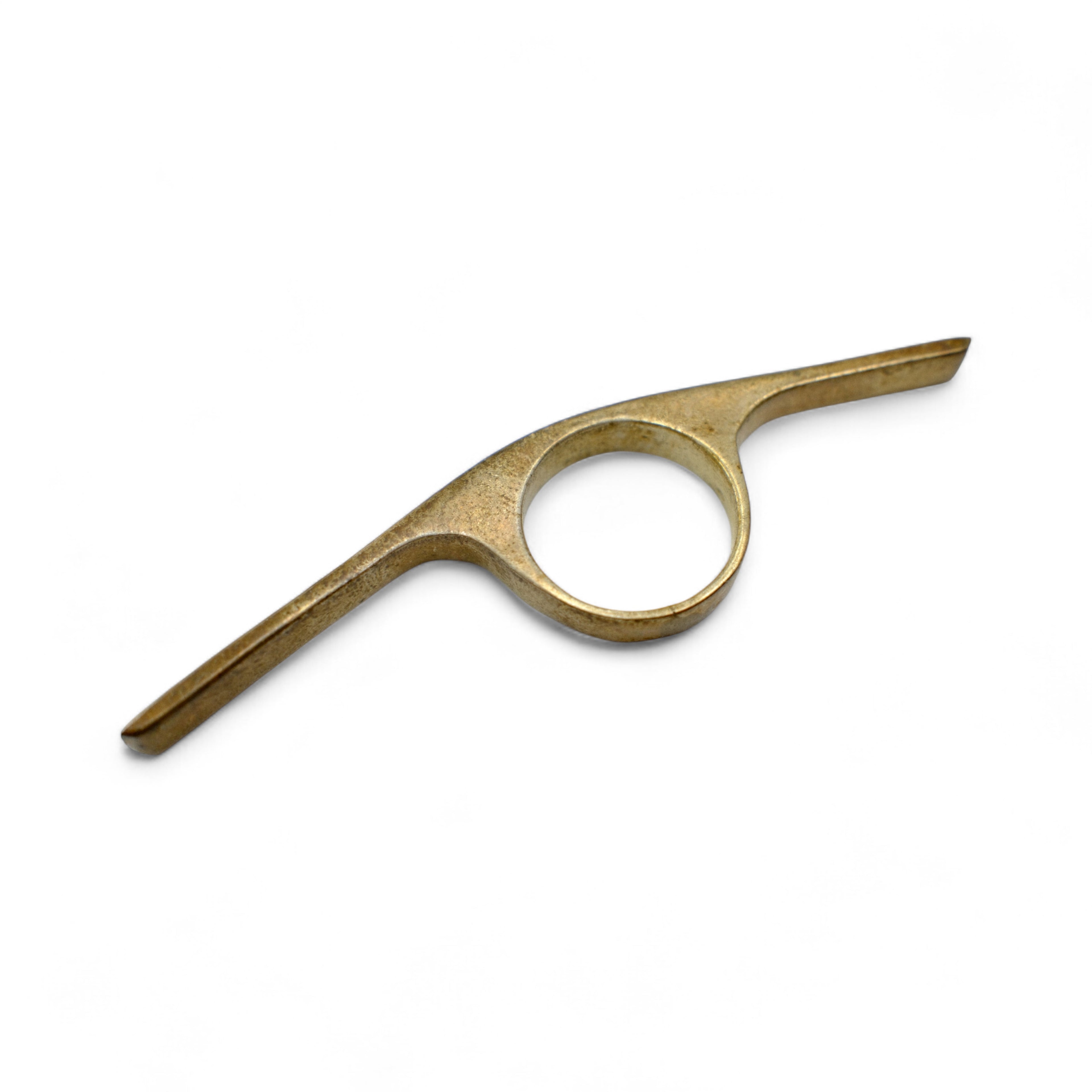 Silver Knuckle Bar Ring (Long Version) – The Girl with the Dragon Tattoo (2011)